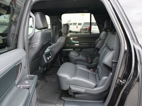 New 2025 Ford Expedition Max Platinum w/ Stealth Performance Package image 9