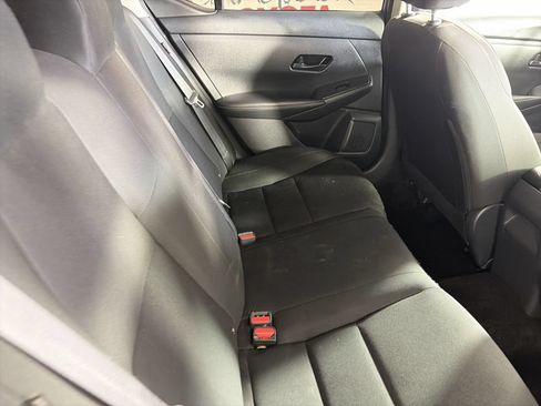 Used 2024 Nissan Sentra S FWD image 22
