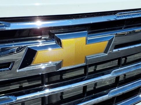 Used 2024 Chevrolet Silverado 2500 LTZ image 25