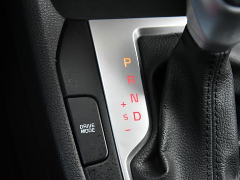 Used 2023 Kia Forte LXS image 22