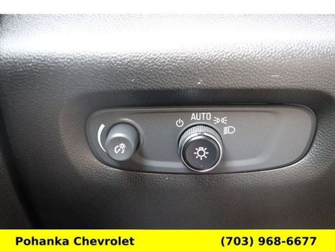 Certified 2023 Chevrolet Traverse LT w/ Rear Camera Mirror Package AWD/4WD image 14