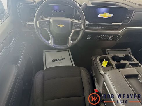 Used 2022 Chevrolet Silverado 1500 LT image 23