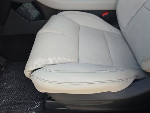 New 2025 Lincoln Aviator Reserve w/ Luxury Package image 20