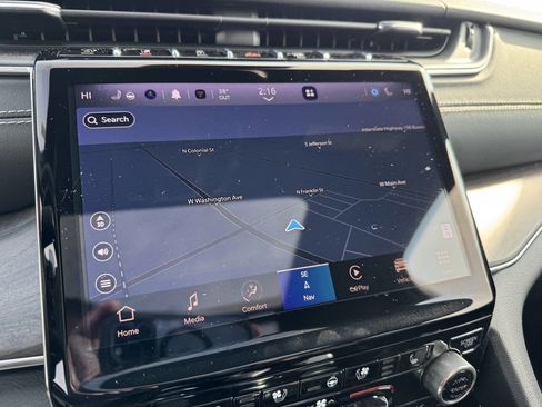 Used 2023 Jeep Grand Cherokee L Overland w/ MOPAR Finishing Package image 16