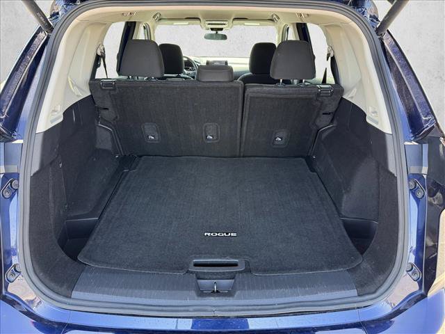 Used 2024 Nissan Rogue SV FWD image 7