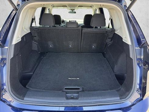 Used 2024 Nissan Rogue SV FWD image 7