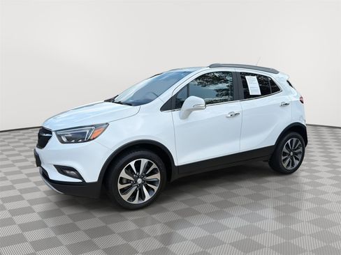 Used 2019 Buick Encore Essence AWD/4WD image 4