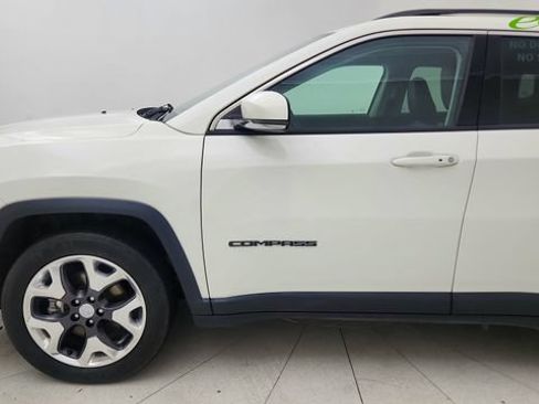 Used 2019 Jeep Compass Limited FWD image 10