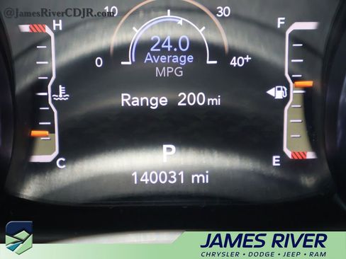 Used 2021 Jeep Wrangler Unlimited Sahara AWD/4WD image 29