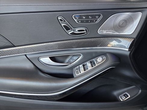 Used 2019 Mercedes-Benz S 63 AMG S 4MATIC Sedan image 24