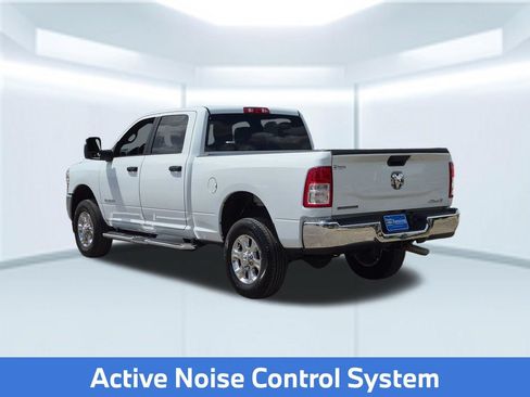 Used 2024 RAM 2500 Big Horn AWD/4WD image 4