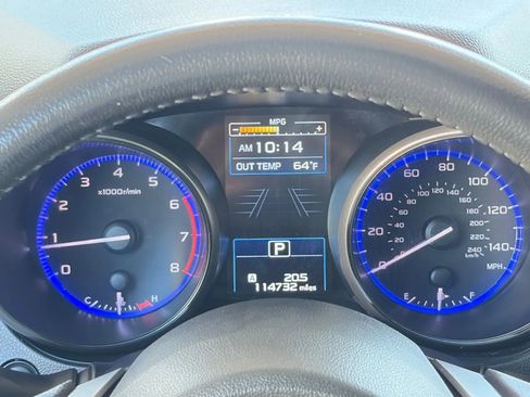 Used 2018 Subaru Outback 2.5i Limited AWD/4WD image 32
