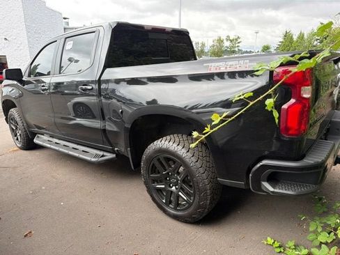 Used 2021 Chevrolet Silverado 1500 LT Trail Boss AWD/4WD image 3