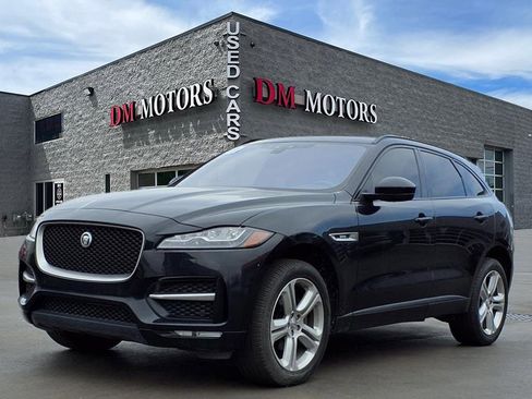 Used 2019 Jaguar F-PACE R-Sport image 1