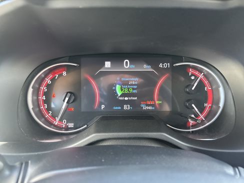 Used 2025 Toyota RAV4 XLE AWD/4WD image 21