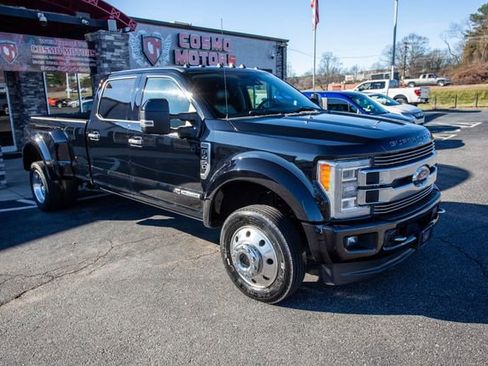 Used 2018 Ford F450 Limited image 2