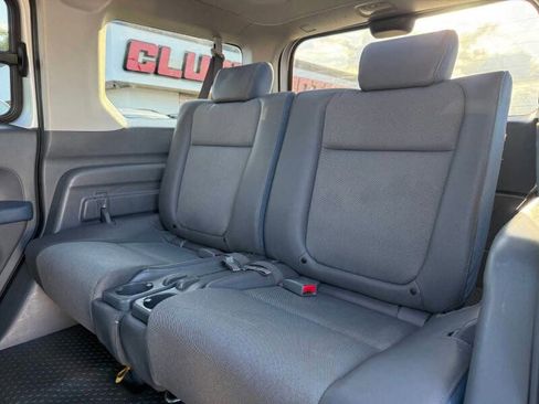 Used 2004 Honda Element EX image 11