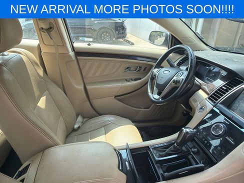 Used 2014 Ford Taurus Limited w/ Equipment Group 301A AWD/4WD image 9