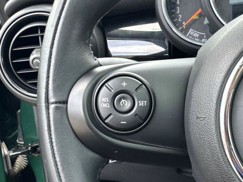 Used 2021 MINI Cooper 2-Door Hardtop FWD image 14