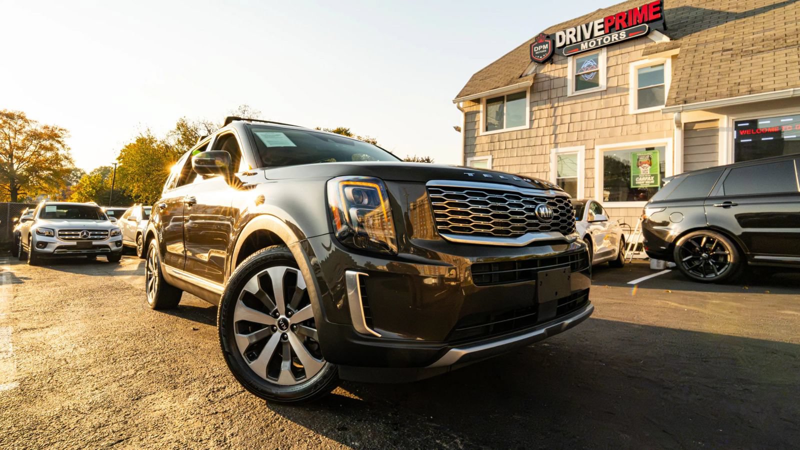 Used 2021 Kia Telluride EX w/ EX Premium Package AWD/4WD image 1