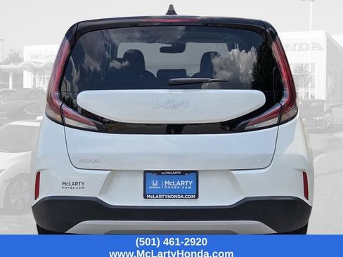 Used 2024 Kia Soul LX w/ Option Group 015 FWD image 6