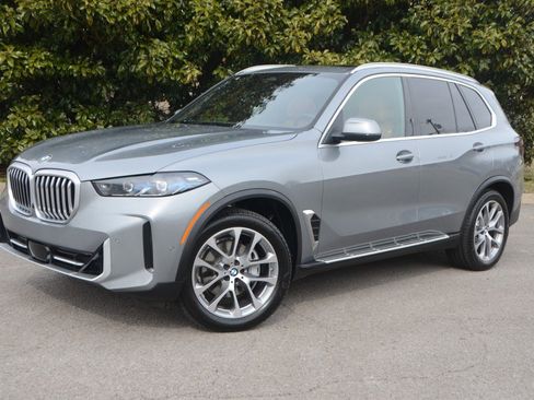 Used 2026 BMW X5 xDrive40i image 10