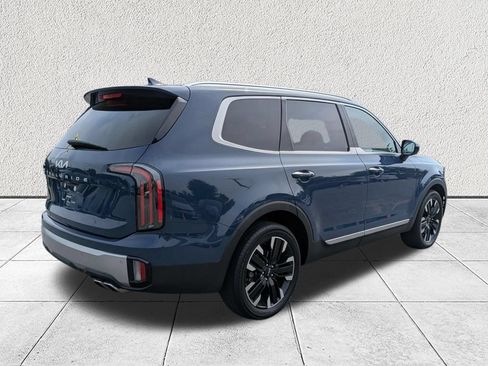 Used 2023 Kia Telluride SX FWD image 3