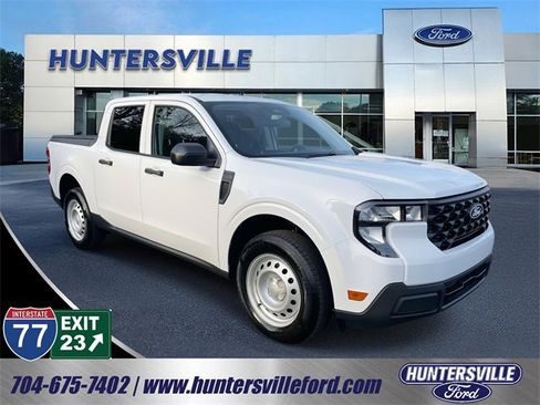 Used 2025 Ford Maverick XL w/ Equipment Group 102A image 1