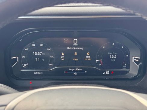 Used 2023 GMC Yukon Denali image 10