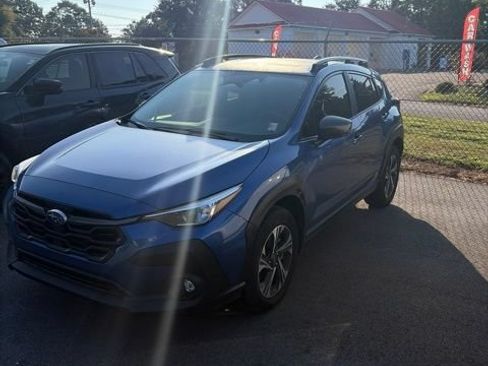 Used 2025 Subaru Crosstrek 2.5i Premium AWD/4WD image 2