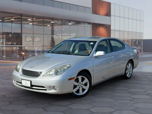 Used 2006 Lexus ES 330 FWD image 2