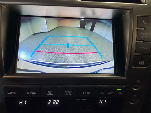 Used 2018 Lexus GX 460 Premium w/ Premium Package AWD/4WD image 24