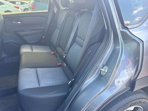 Used 2025 Nissan Rogue SV FWD image 16