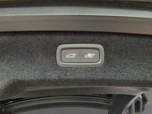 Used 2025 Polestar Polestar 3 image 28