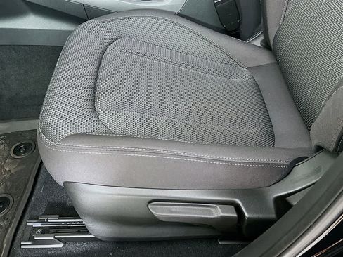 Used 2024 Subaru Crosstrek 2.0i Premium w/ Popular Package #3 AWD/4WD image 26