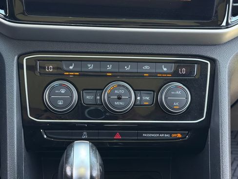 Certified 2023 Volkswagen Atlas SEL AWD/4WD image 13