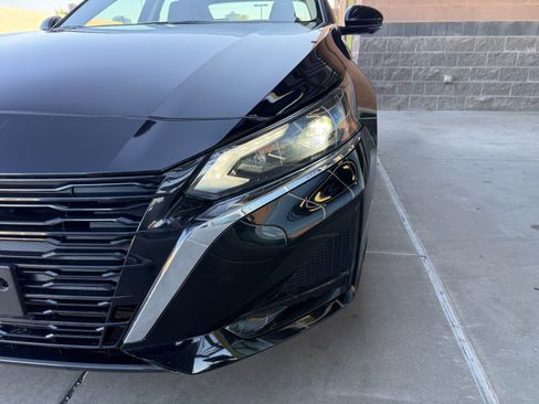 Used 2024 Nissan Altima 2.5 SL image 11