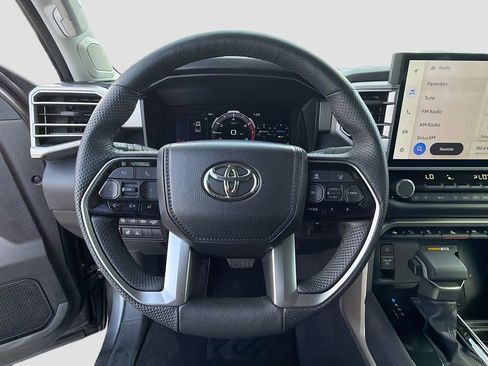 Used 2024 Toyota Tundra Limited image 38