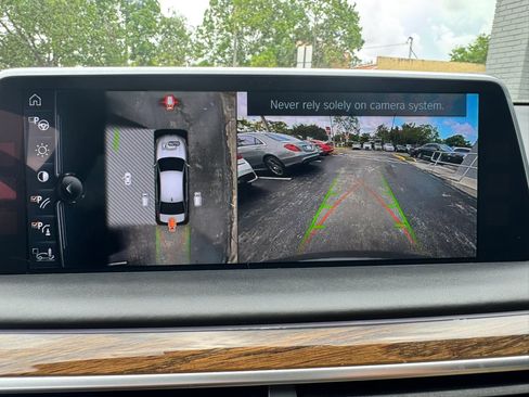 Used 2016 BMW 750i xDrive AWD/4WD image 28