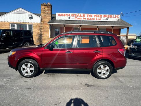 Used 2013 Subaru Forester 2.5X image 2