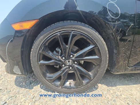 Used 2019 Honda Civic Sport image 10