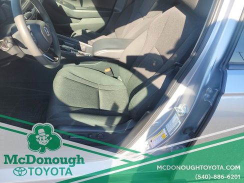 Used 2023 Honda Accord EX image 10