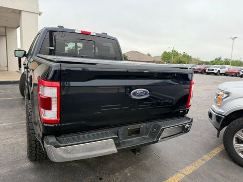 Used 2022 Ford F150 Lariat w/ FX4 Off-Road Package image 12