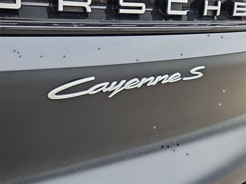Certified 2024 Porsche Cayenne S image 13