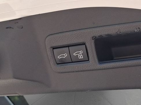 Used 2025 Toyota bZ4X FWD w/ Weather Package image 33