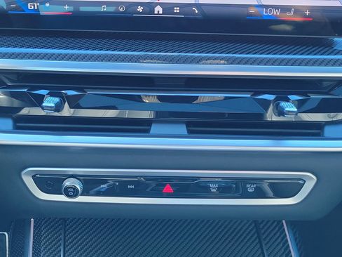 Used 2024 BMW X7 M60i w/ Executive Package image 21