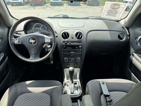 Used 2011 Chevrolet HHR LT FWD image 10
