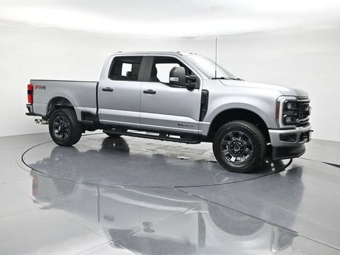 Certified 2024 Ford F250 XL w/ STX Appearance Package AWD/4WD image 3
