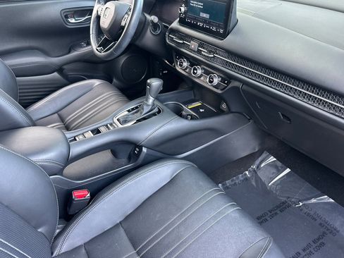 Used 2024 Honda HR-V EX-L image 31