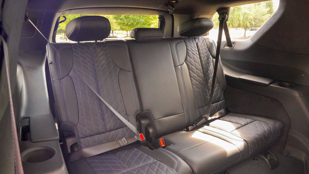 Used 2026 Cadillac Escalade IQL Luxury AWD/4WD image 13